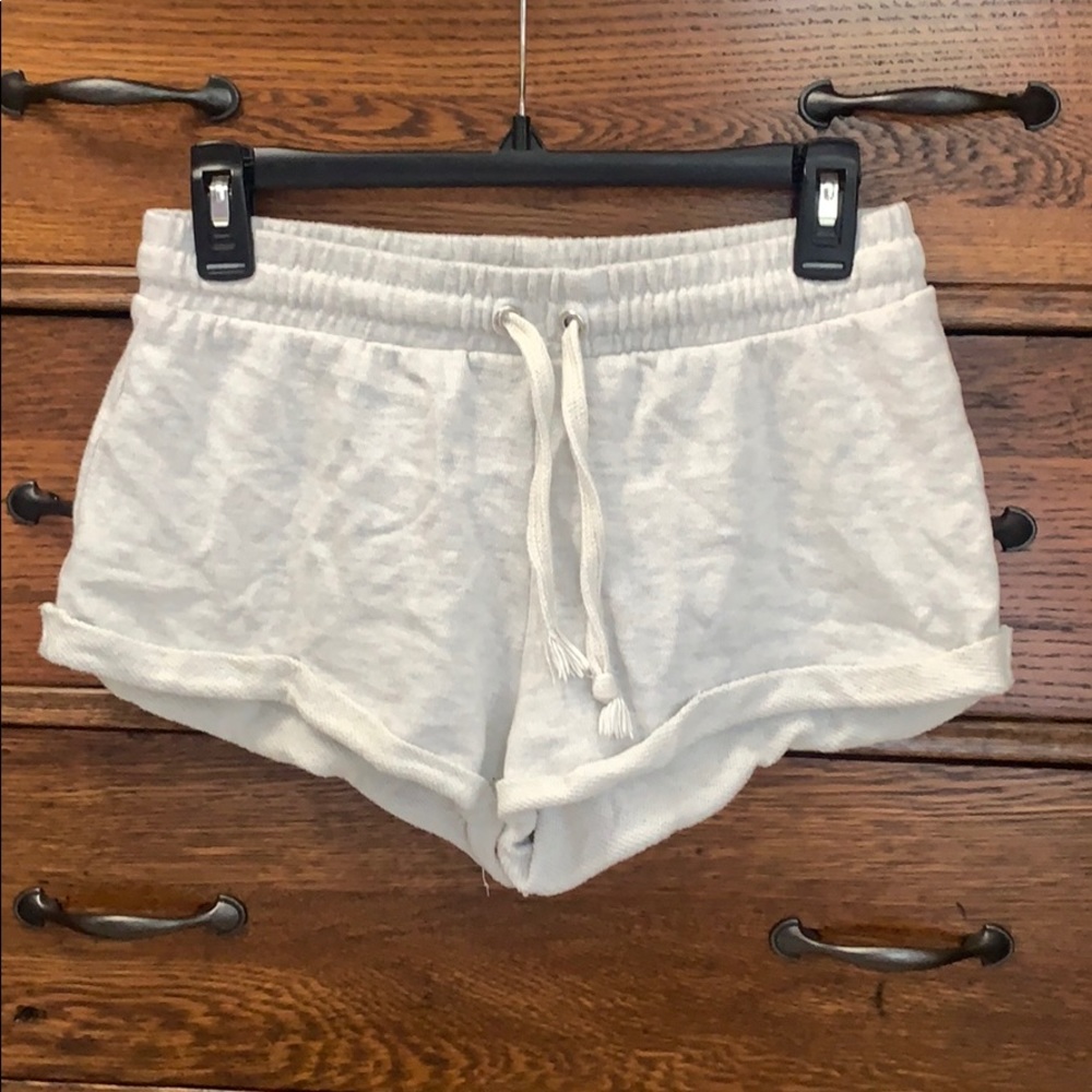 🤍Soft White Booty Shorts🤍